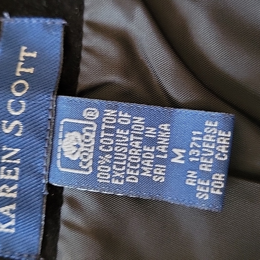 Vintage 90's Christmas Vest - Picture 8 of 9